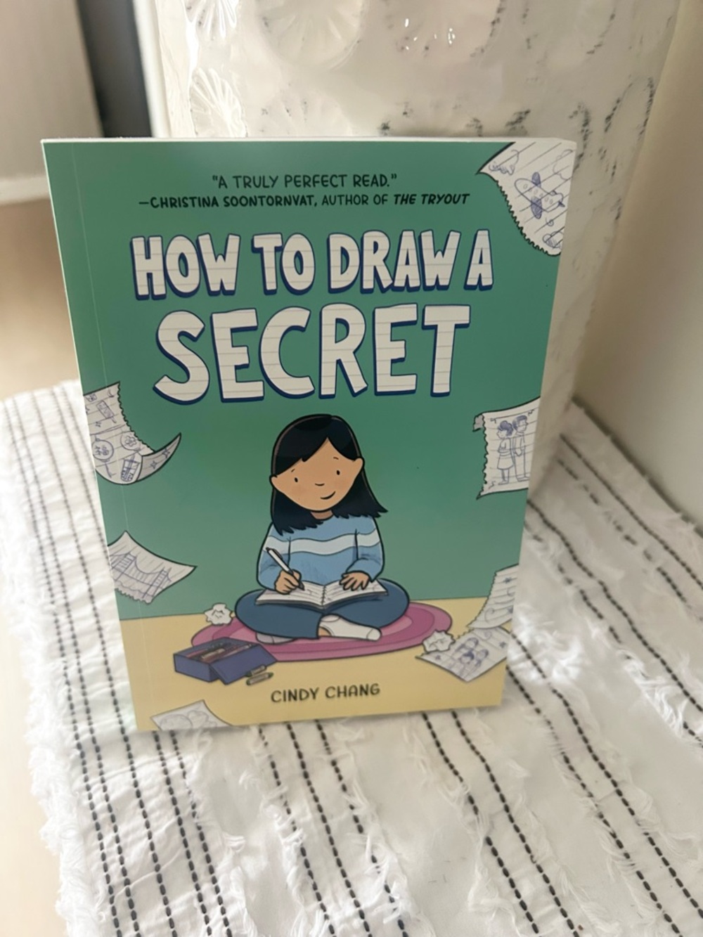 How to Draw a Secret by Cindy Chang Graphic Novel Middle Grade 2025 Book